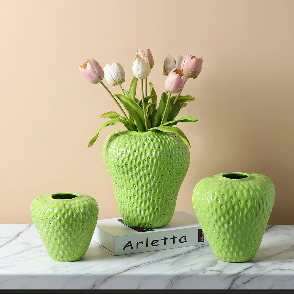 Keramische Erdbeervase – Modern Stil – Grösse M