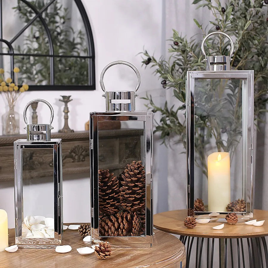 Eleganter Edelstahllaternen-Kerzenhalter, Farbe: Gold, mit Glaselementen, Grösse: 11x10.5x23.5 cm, europäischer Stil