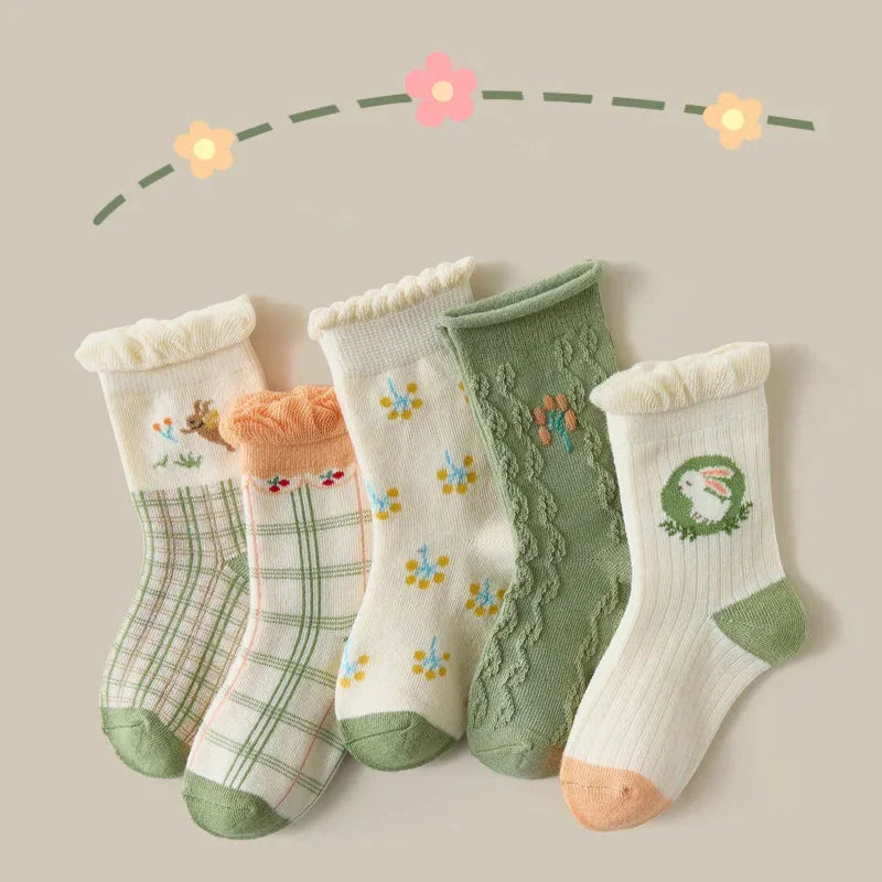 Bunte Kinder Baumwollsocken im Cartoon-Muster für 6-8 Jahre