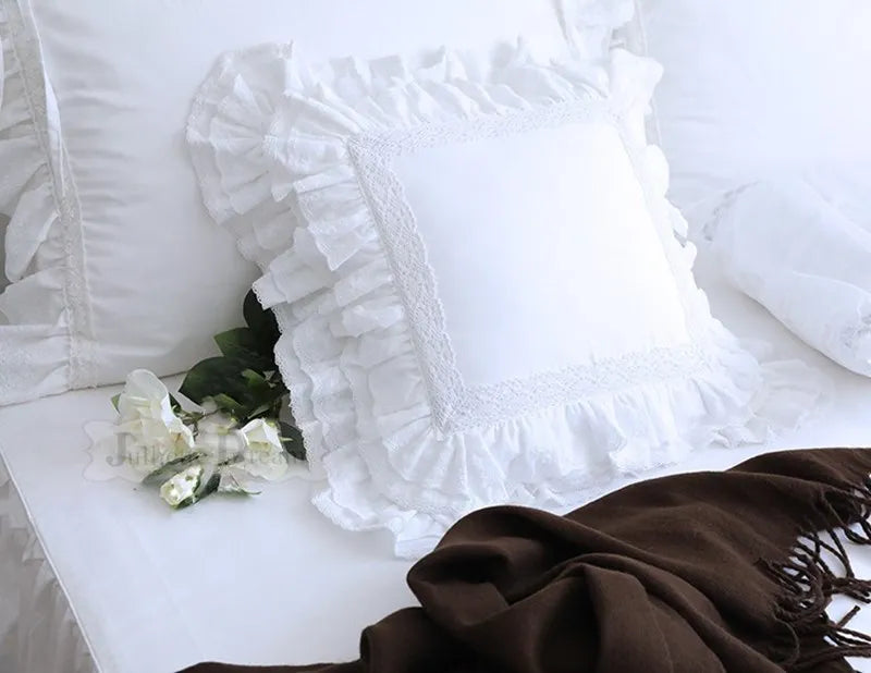 Handgemachter Kissenbezug aus 100% Baumwollspitze, Farbe: Weiss, Grösse: 45x45 cm bis 80x60 cm