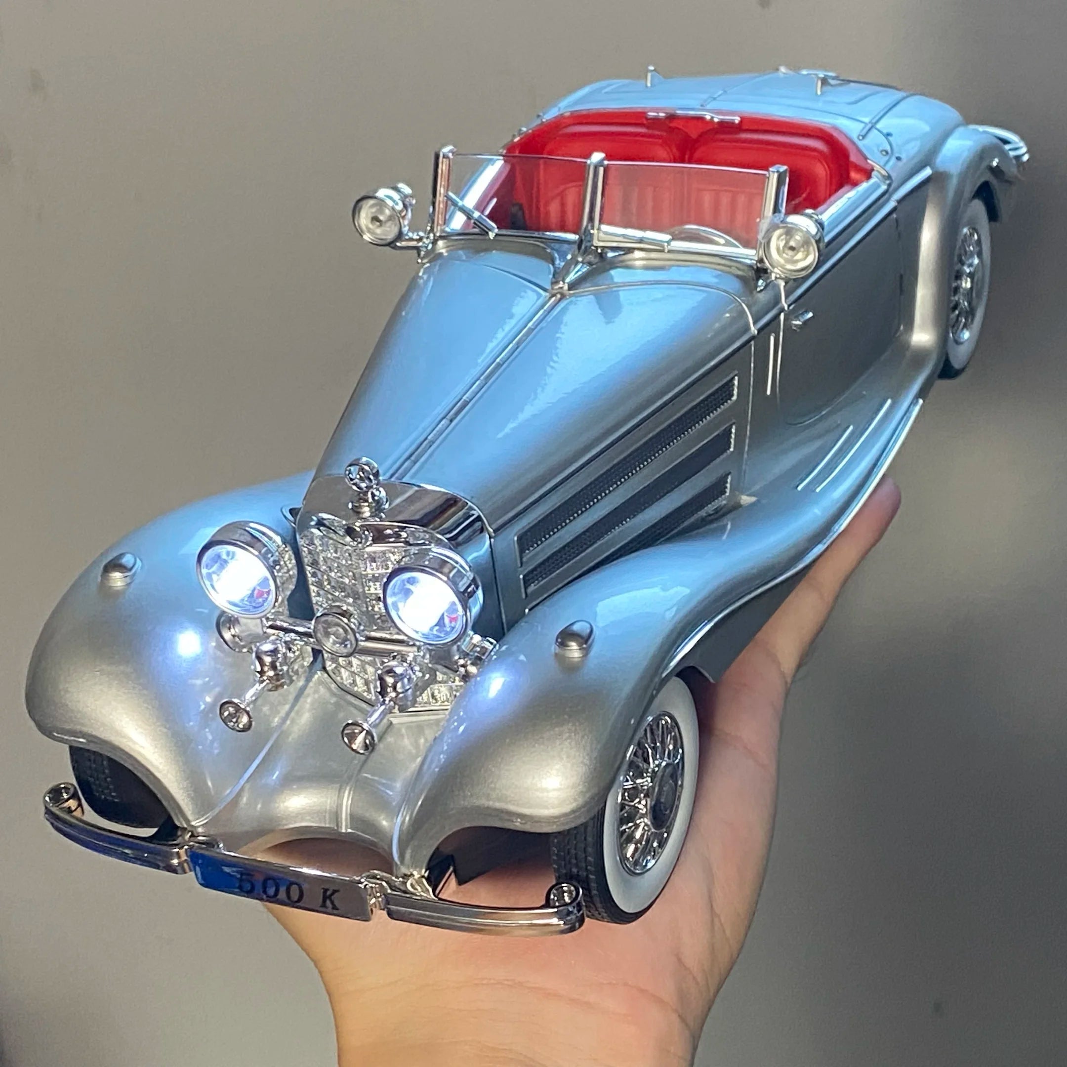 Klassischer Auto Modell – Metall 1:18 Benz 500K 1936