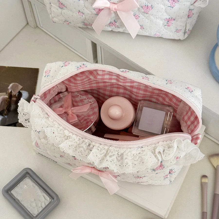 Kosmetiktasche – Spitze & Polyester – Reiseorganizer