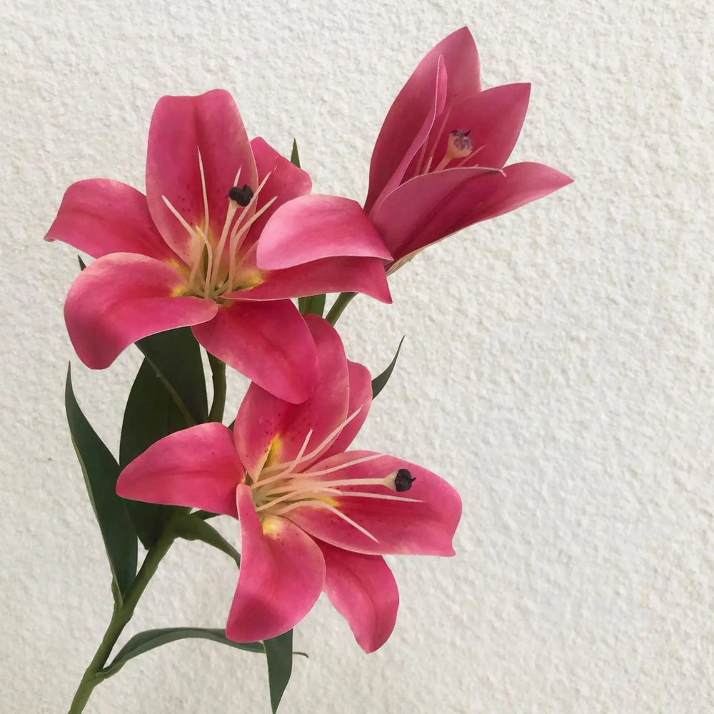 Künstliche Lilienblumen – Europäisches Seidendesign – Für Wohn-Deko