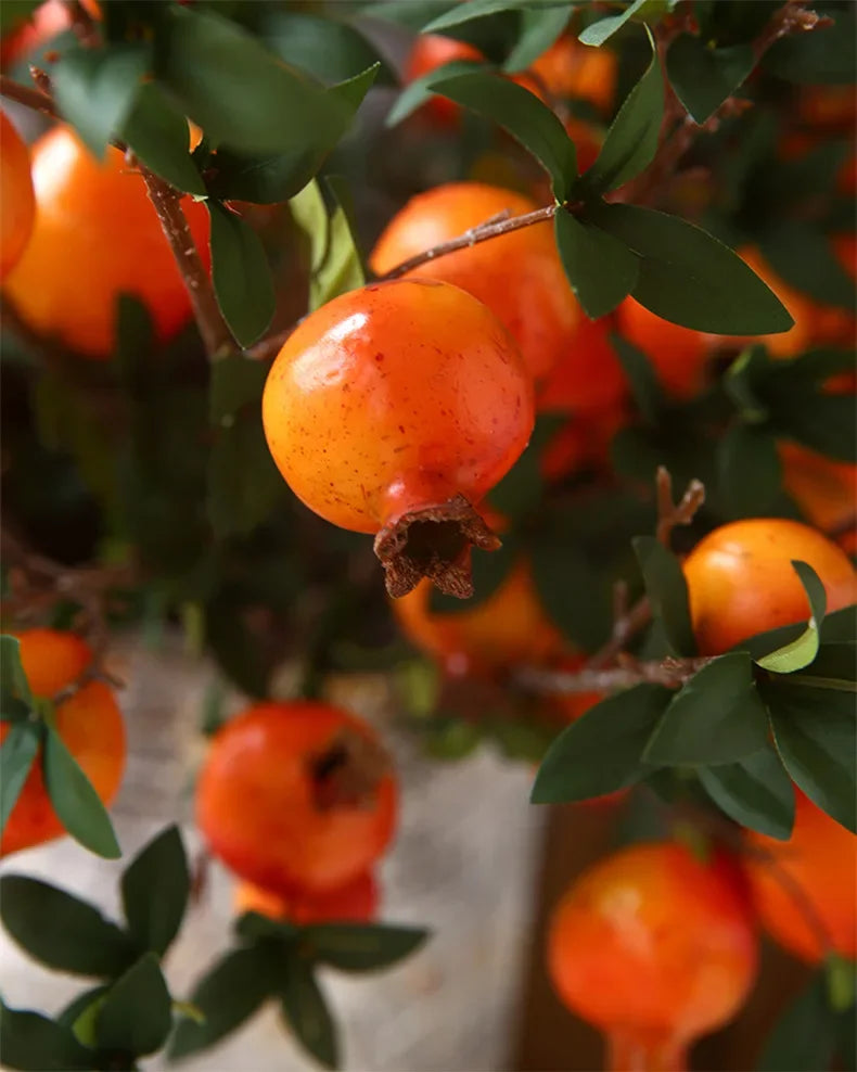 Künstlicher Granatapfel – Seide & Plastik – 80 cm Tischdeko
