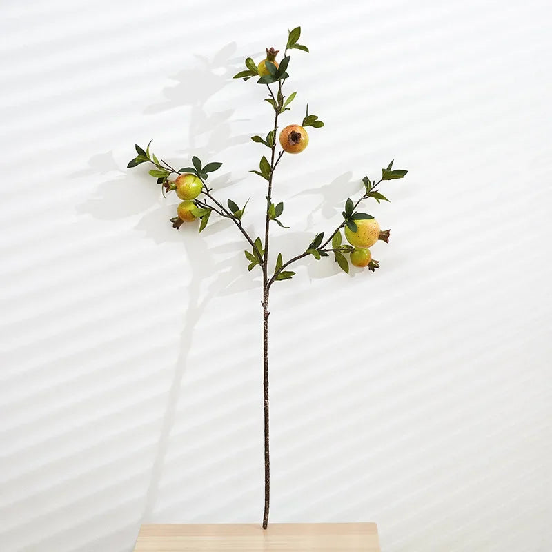 Künstlicher Granatapfel – Seide & Plastik – 80 cm Tischdeko