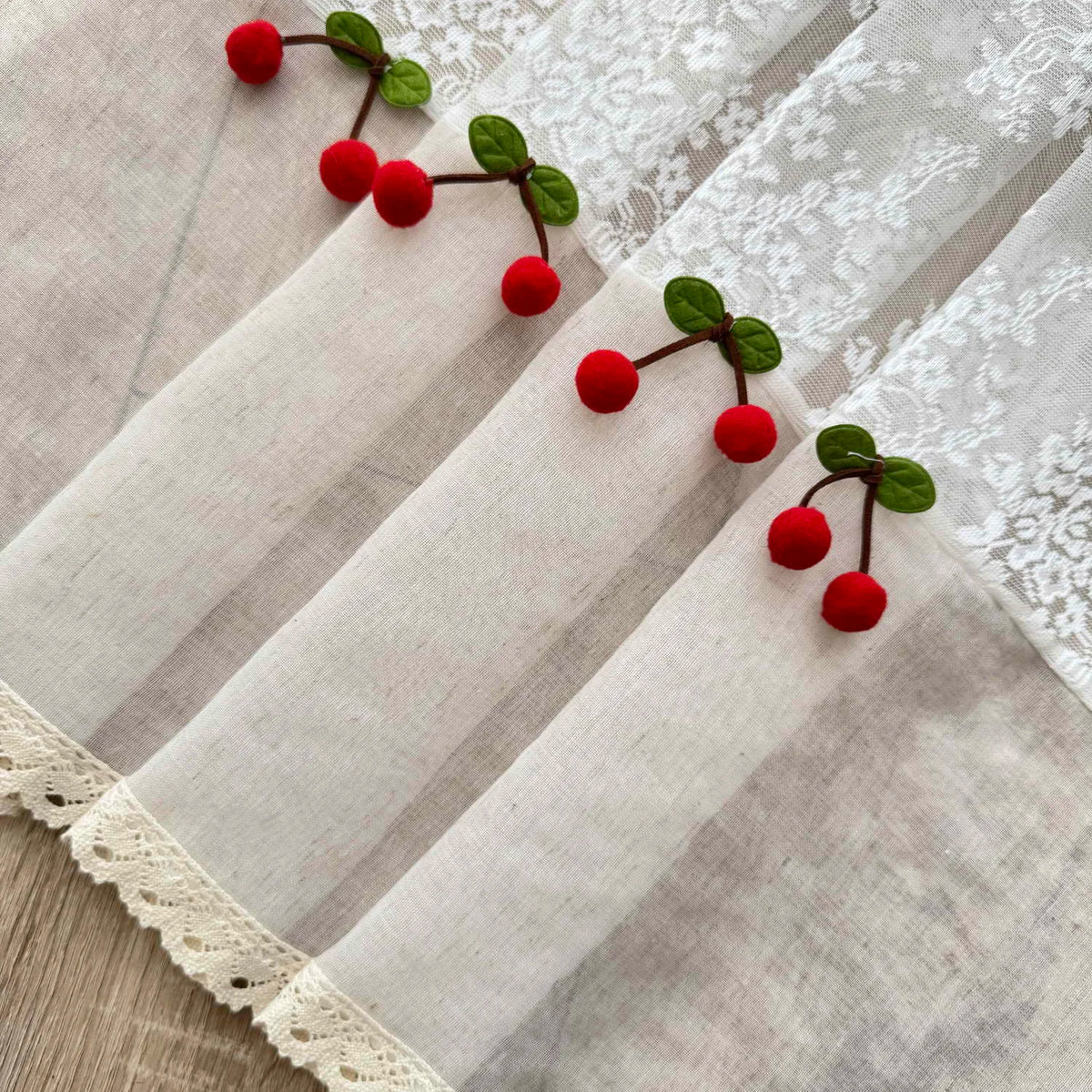 Landhaus-Spitzen-Küchengardine – 100% Polyester, 1 Paneel, Rustikaler Charme