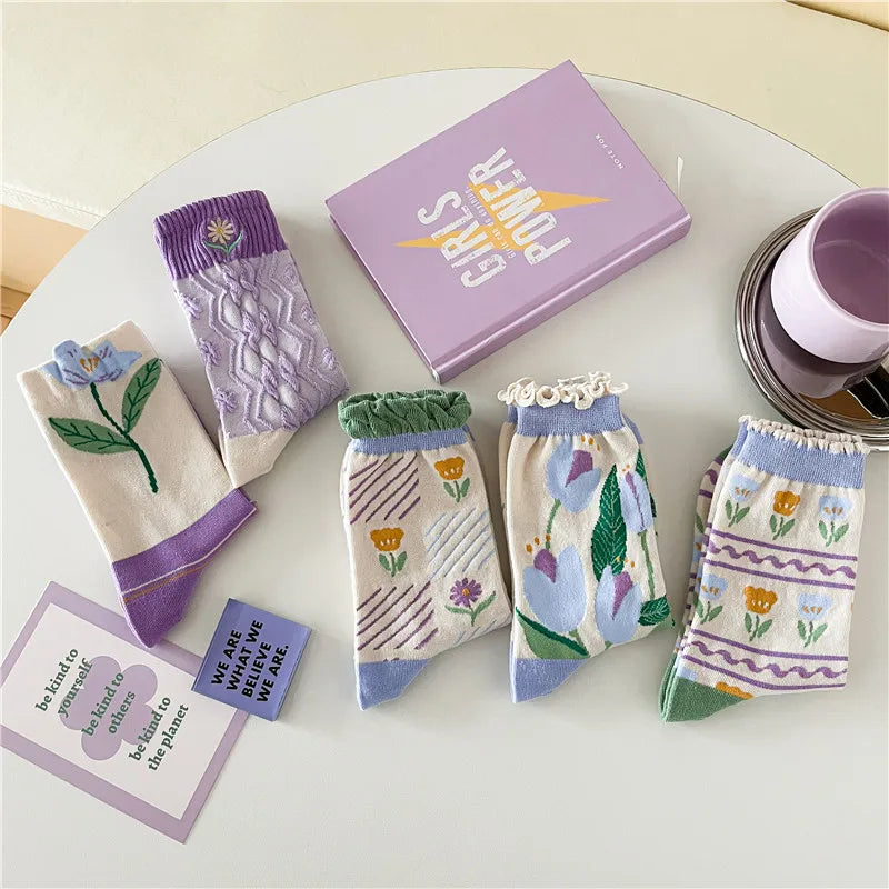 Lange Baumwollsocken – Harajuku-Blumenmuster