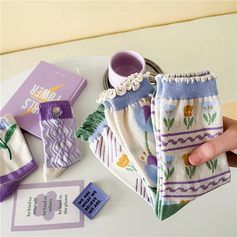 Lange Baumwollsocken – Harajuku-Blumenmuster