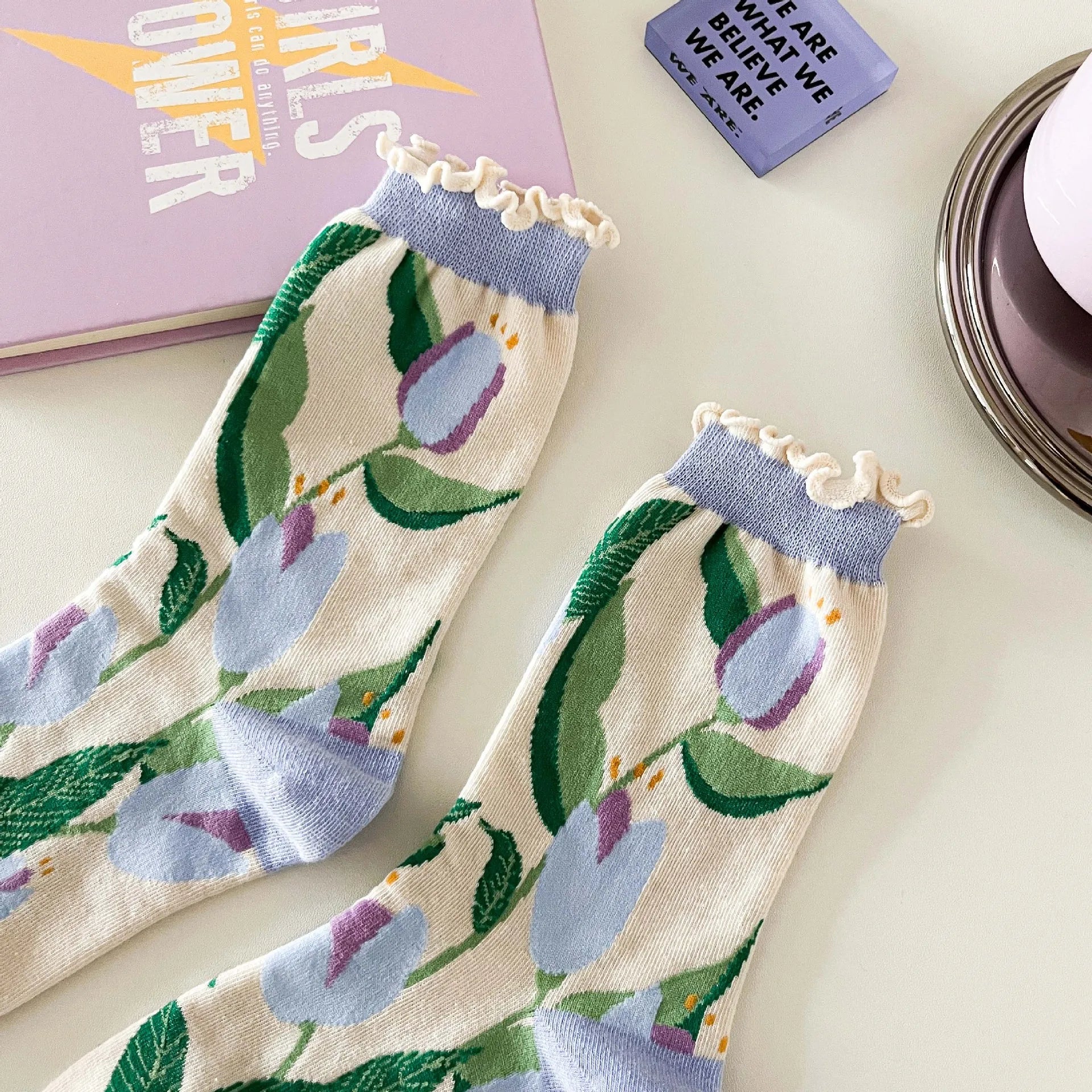 Lange Baumwollsocken – Harajuku-Blumenmuster