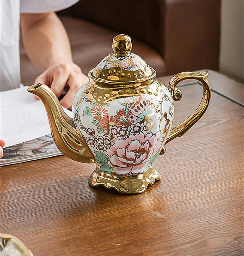 Luxuriöse Teekanne - Elegantes Keramikdesign - 900ml Kapazität