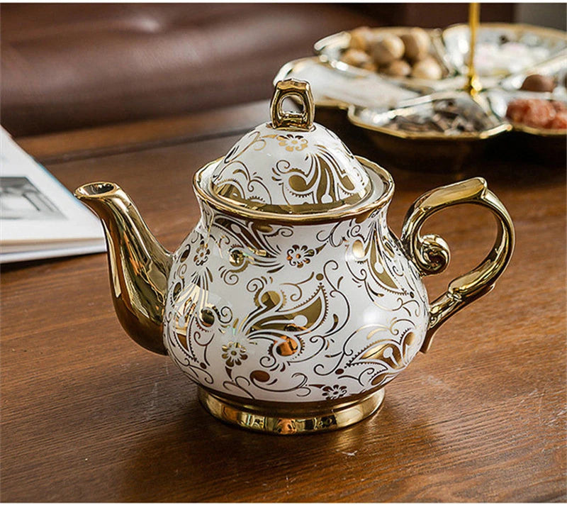 Luxuriöse Teekanne - Elegantes Keramikdesign - 900ml Kapazität