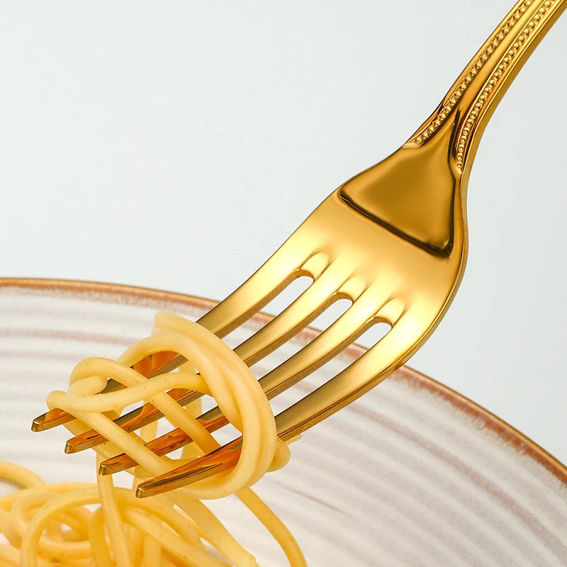 Luxus-Besteckset 24-teilig aus Edelstahl 18/10, titan-goldbeschichtet – europäischer Stil für 6 Personen