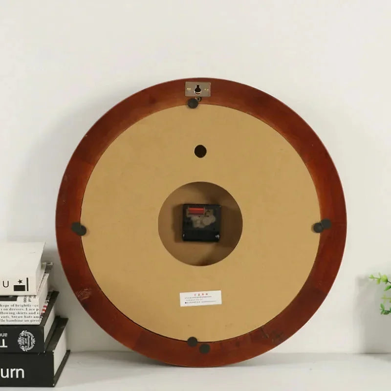 Luxus Gold Wanduhr – Nordisches Metalldesign – 32CM