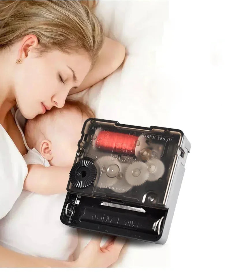 Luxus Gold Wanduhr – Nordisches Metalldesign – 32CM