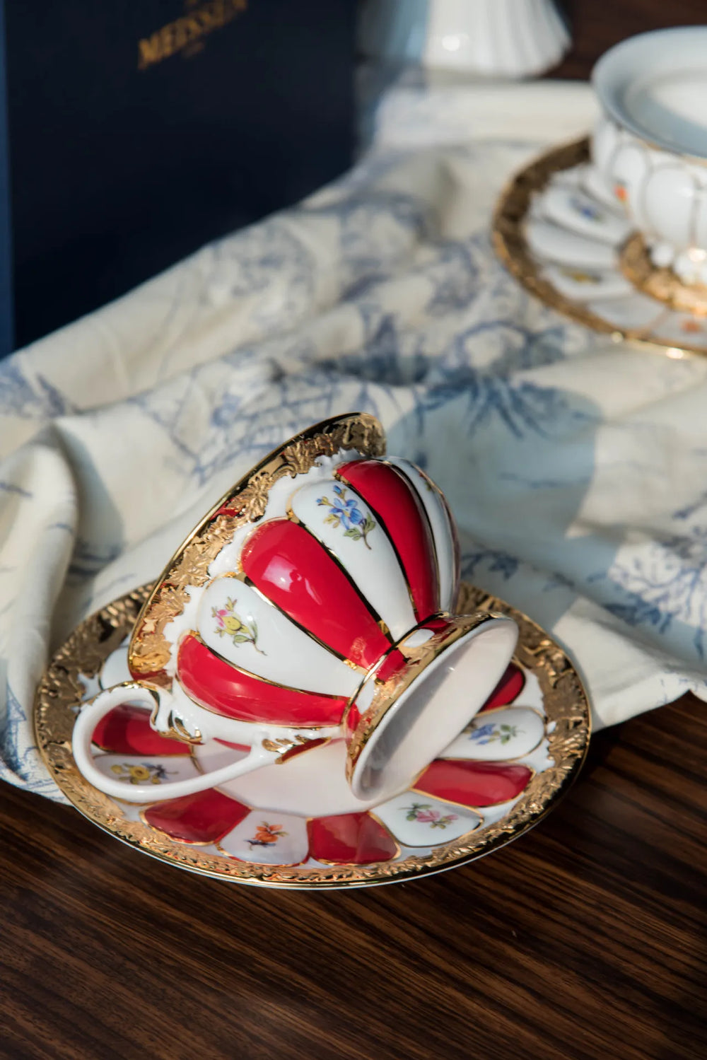 Luxus Keramik Tasse – Europäisches Design – 225ML/110ML