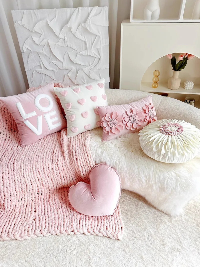 Luxuskissenbezug – Handarbeit Stickerei – 45x45cm