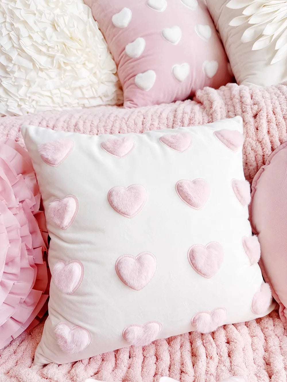 Luxuskissenbezug – Handarbeit Stickerei – 45x45cm