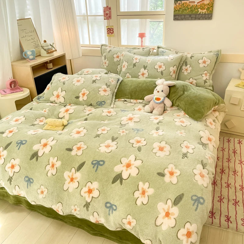 Weisser Milchvelours Bettbezug, Blumenmuster, wendbar, Grösse: King 220x240 cm