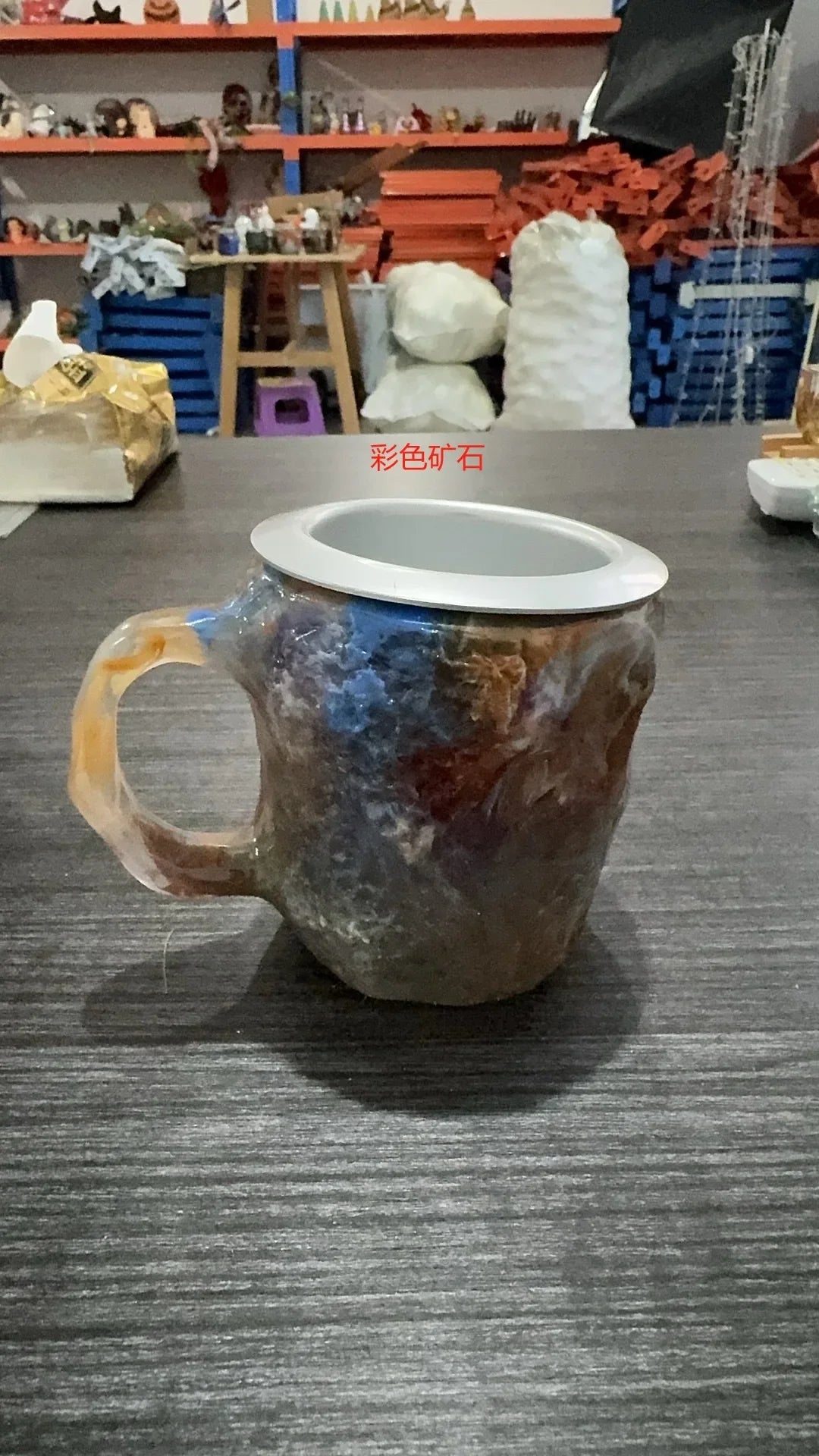 Mineral Crystal Kaffeetasse – Modernes Harzdesign 400ml