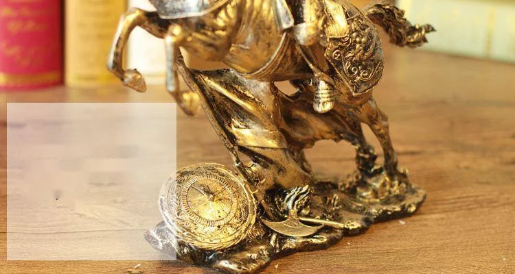 Mittelalterliche Ritterstatue – Harzskulptur 27x27x8cm