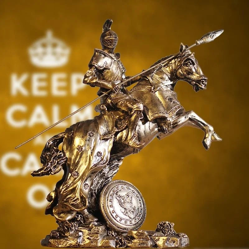 Mittelalterliche Ritterstatue – Harzskulptur 27x27x8cm