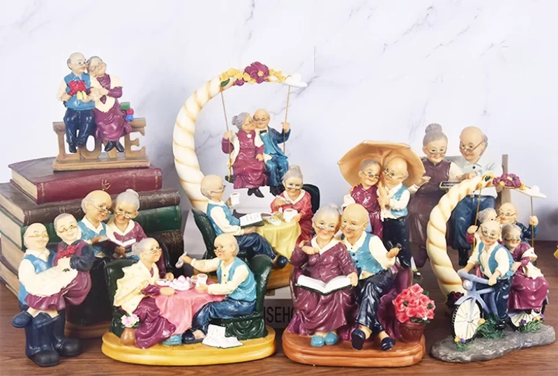 Moderne Resin-Statue – Grosseltern Edition