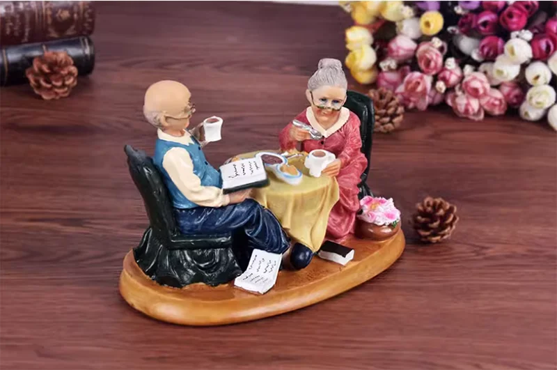 Moderne Resin-Statue – Grosseltern Edition