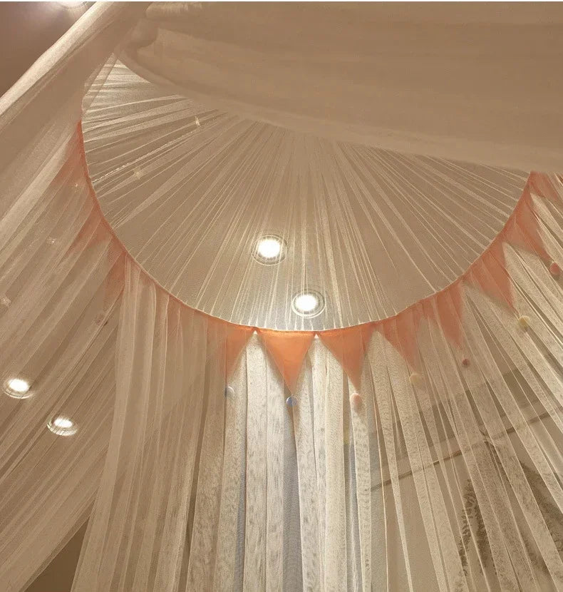 Moskitonetz – Elegantes Polyester-Kuppel – 0.6 x 2.6 m