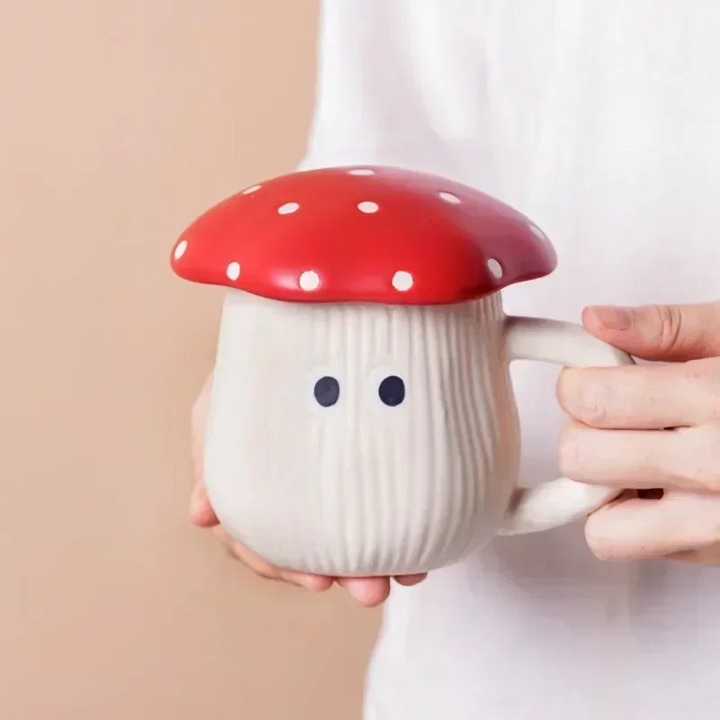Mushroom Keramiktasse – Cartoon-Design mit Deckel
