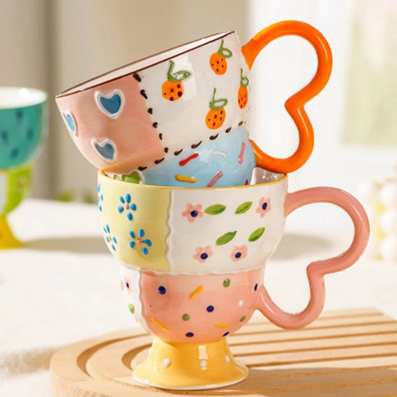 Niedliche Keramiktasse – Handbemaltes Relief – 400ml