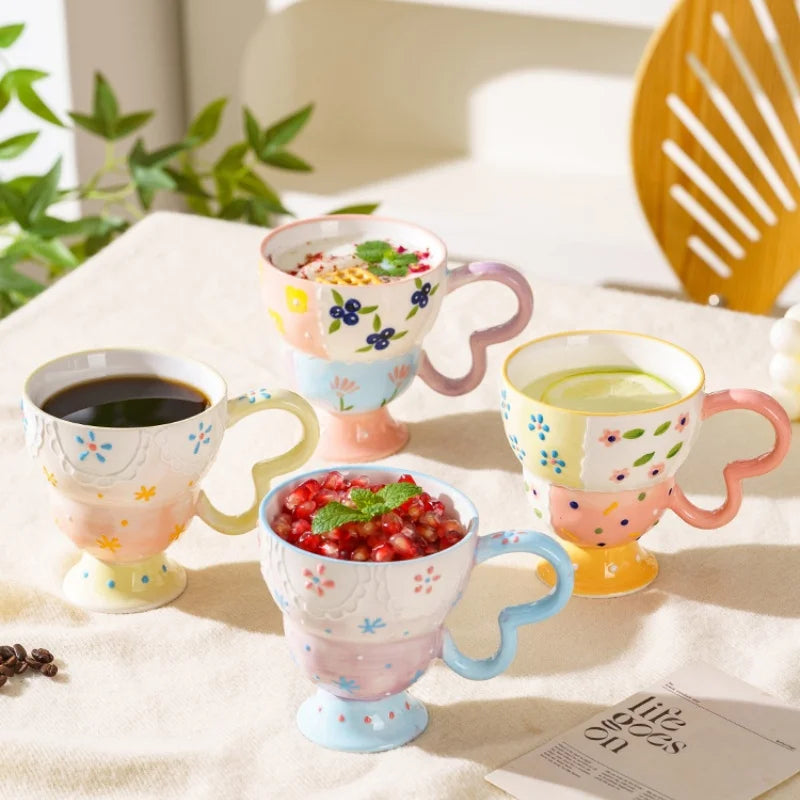 Niedliche Keramiktasse – Handbemaltes Relief – 400ml