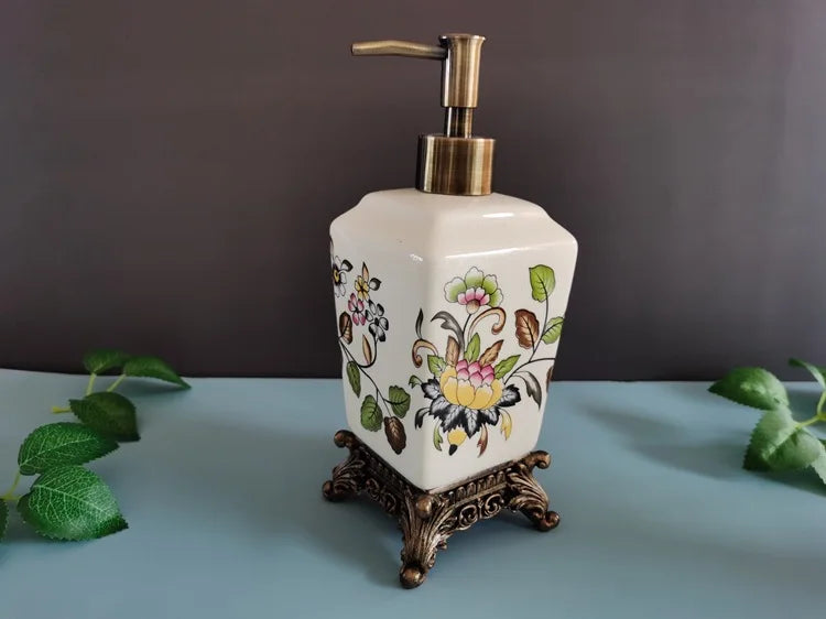 Nordic Vintage Lotionspender – Keramik Design 340ml