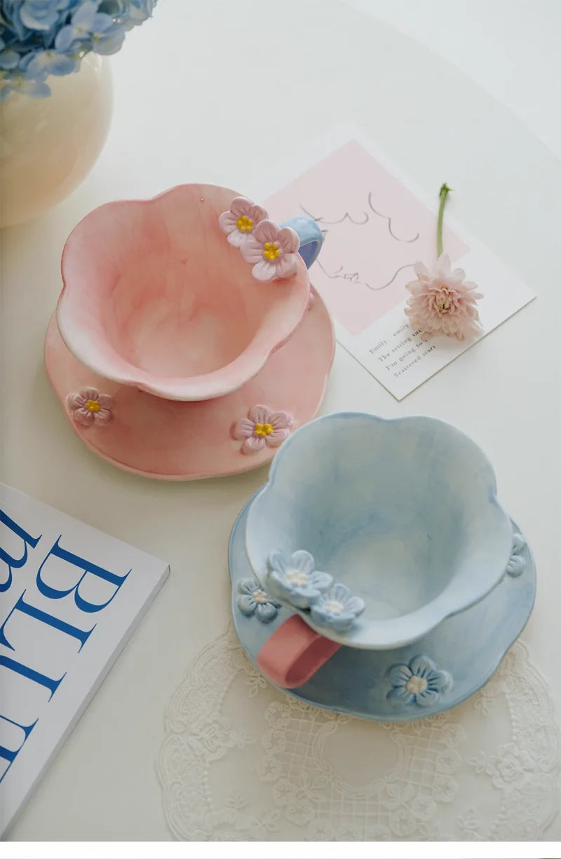 Nordische Keramik-Kaffeetasse – Handgefertigt, Bürostil