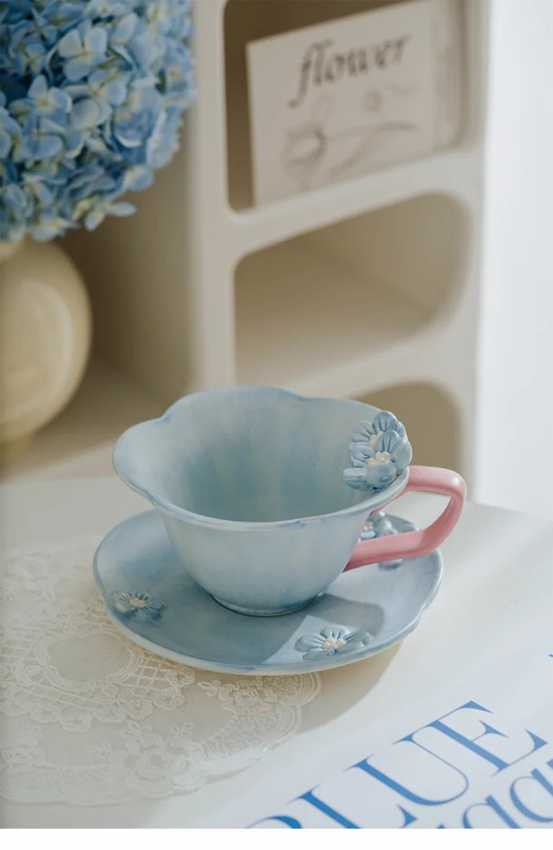 Nordische Keramik-Kaffeetasse – Handgefertigt, Bürostil