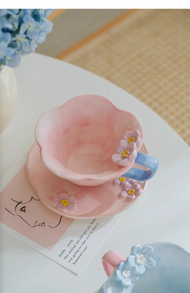 Nordische Keramik-Kaffeetasse – Handgefertigt, Bürostil