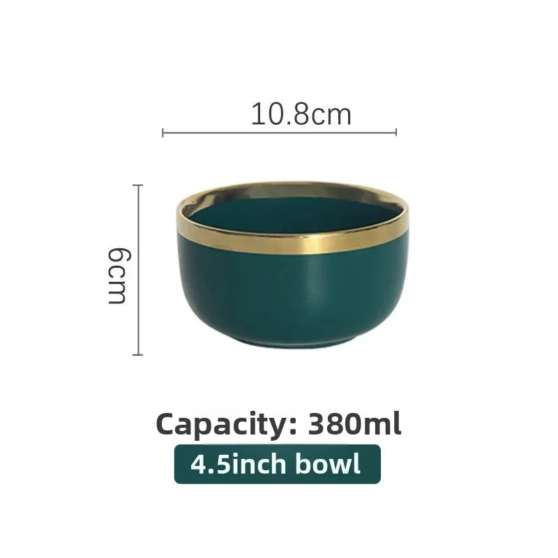 Nordisches Keramikgeschirr – Elegantes Design mit Goldrand