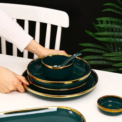 Nordisches Keramikgeschirr – Elegantes Design mit Goldrand