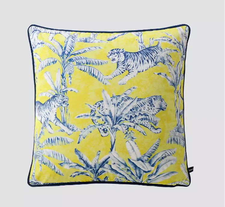 Orientalischer Kissenbezug aus weissem Samt mit Tiermotiv 50x50 cm