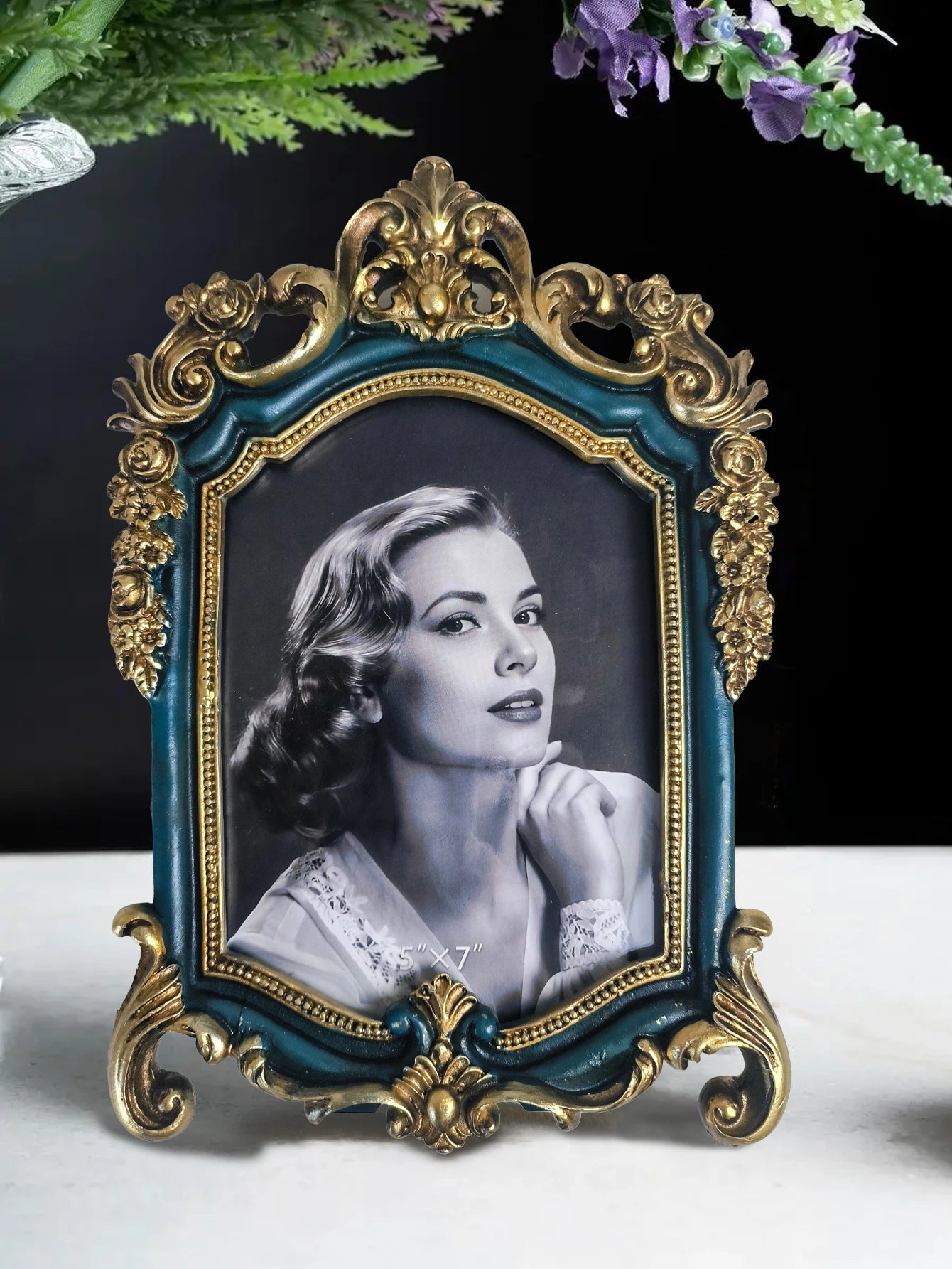 Ovale Vintage Resin Bilderrahmen – Klassisches Gold-Design