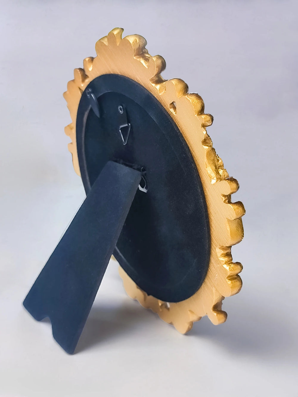 Ovale Vintage Resin Bilderrahmen – Klassisches Gold-Design