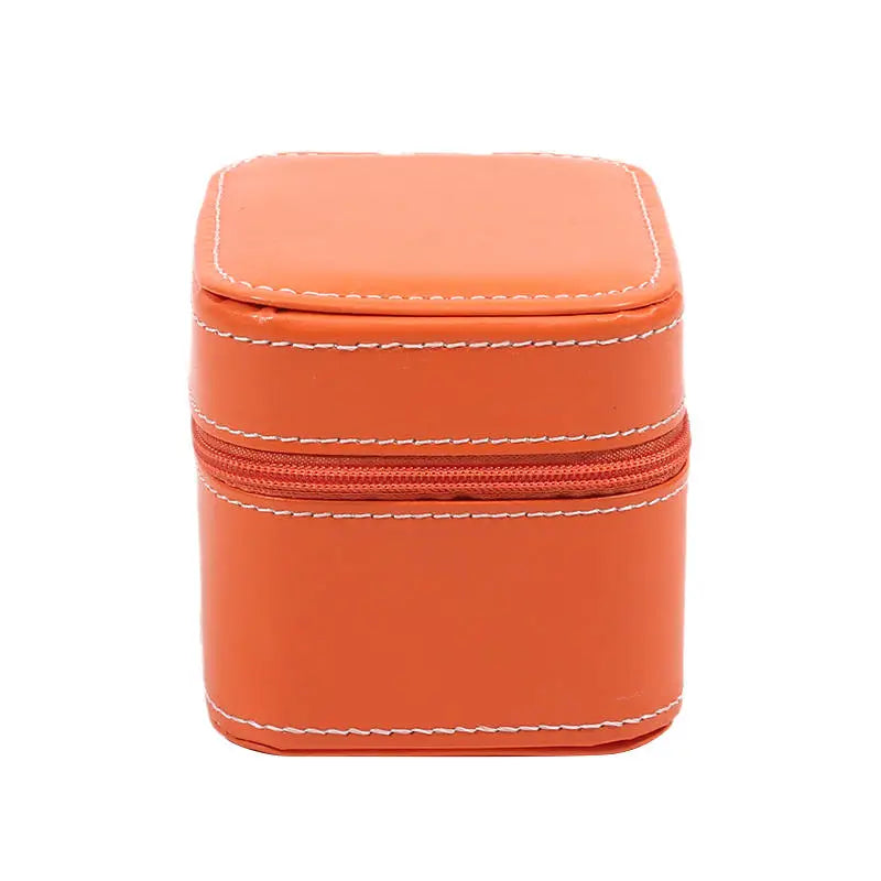 PU Leder Uhrenbox – Stilvolles Display 10x8x8cm