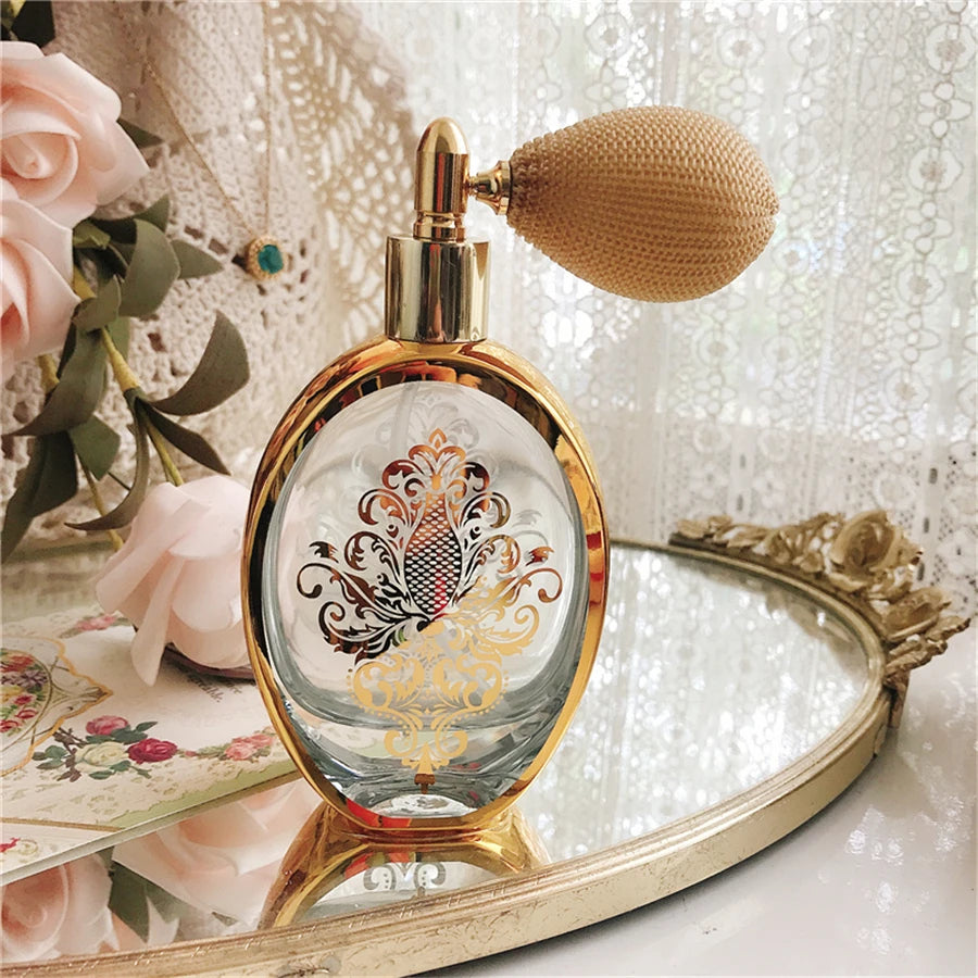 Französischer Parfumflakon aus vergoldetem Kristallglas 50 ml