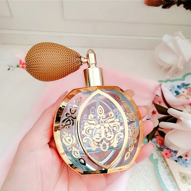 Goldplattierter Parfümflakon aus Kristallglas im französischen Stil