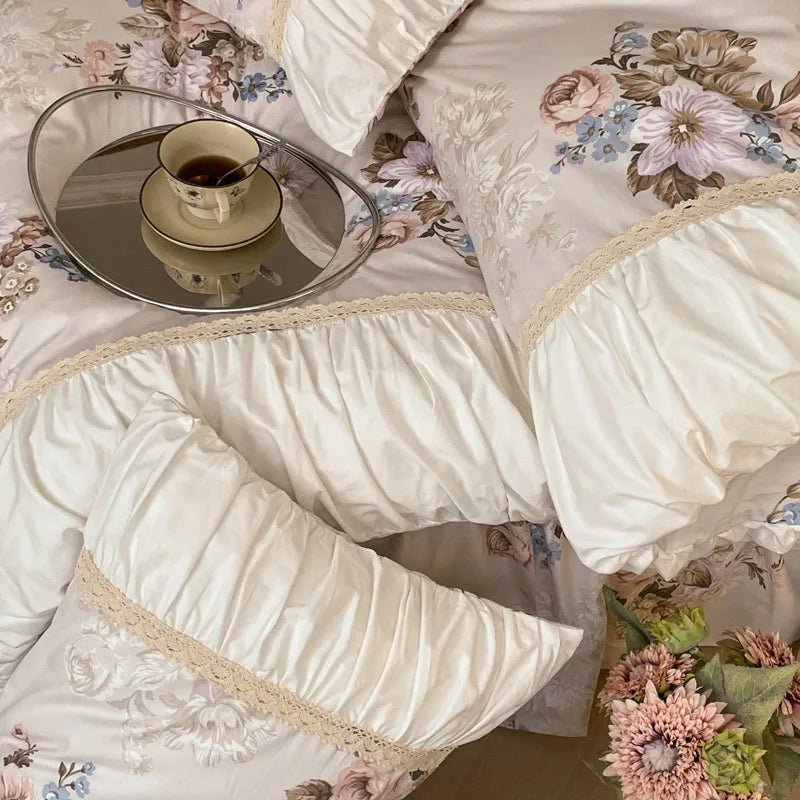 Pastorale Blumen Bettwäsche Set – 100% Baumwolle mit Spitzen
