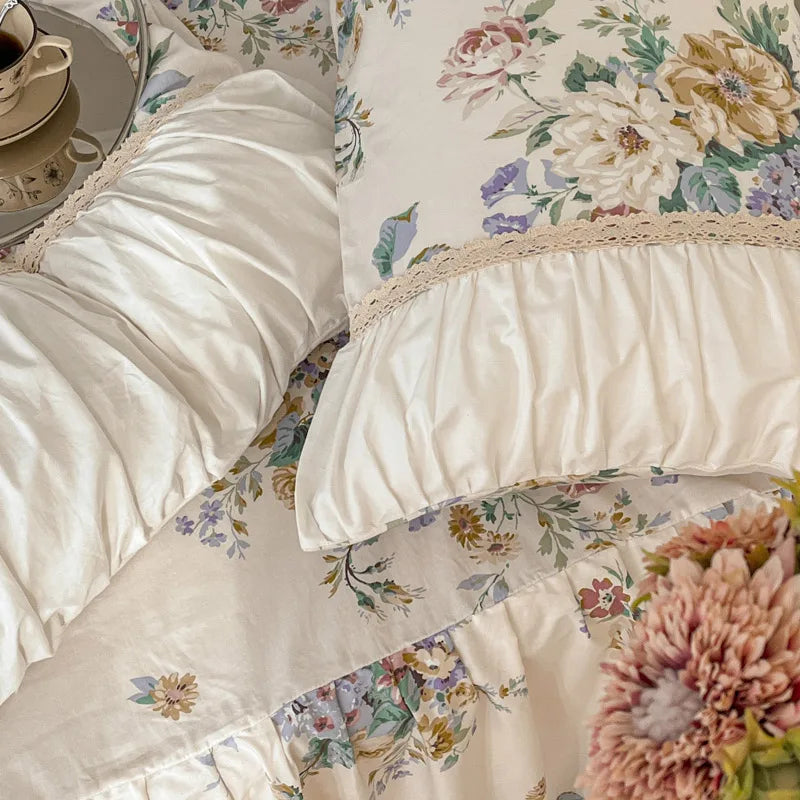 Pastorale Blumen Bettwäsche Set – 100% Baumwolle mit Spitzen