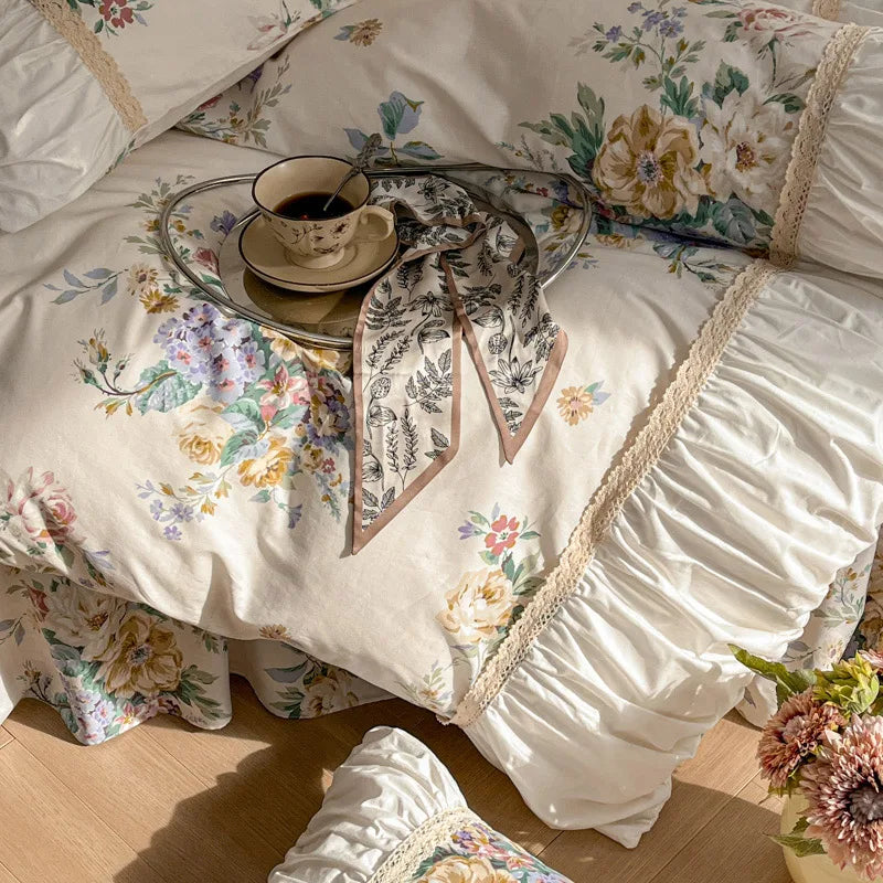 Pastorale Blumen Bettwäsche Set – 100% Baumwolle mit Spitzen