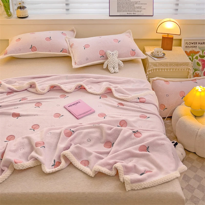 Peach Fleece-Decke – Gemütliches Fruchtdesign – Verschiedene Grössen