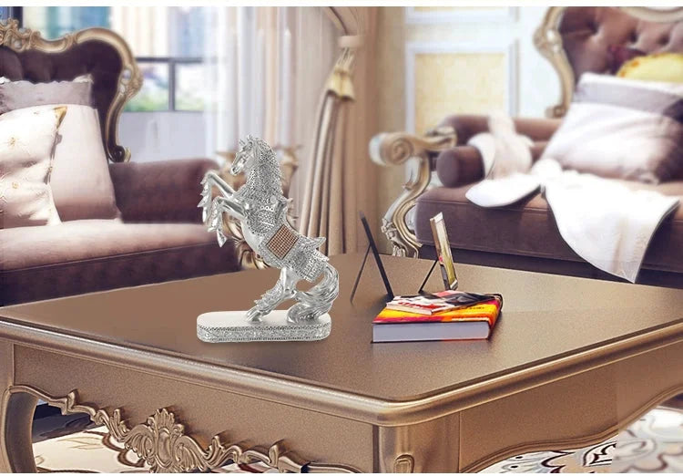 Pferdeskulptur – Origami-Design – Harz – Wohnaccessoire