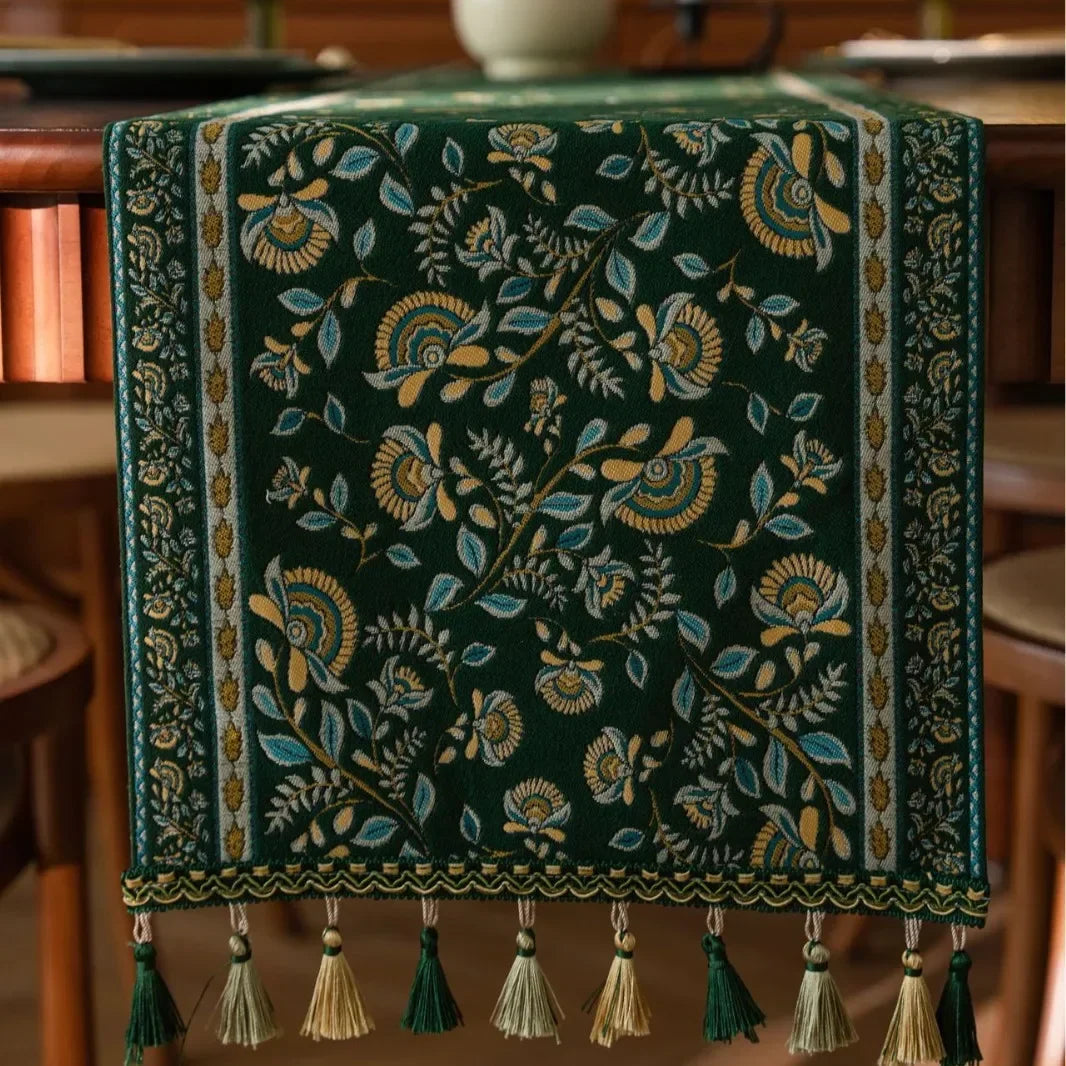 Jacquard-Tischläufer mit Pflanzenstickerei in Farbe: A, Grösse: 35x300 cm