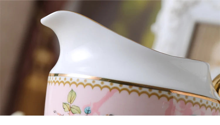 Pink Bird China Set – Elegantes Feinporzellan – Mehrteilig